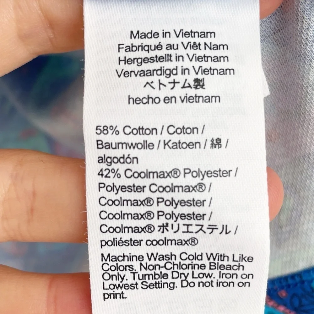 J Crew Performance Polo Shirt With COOLMAX in print size Large pattern golf tee